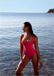 La ligne beachwear de Christies